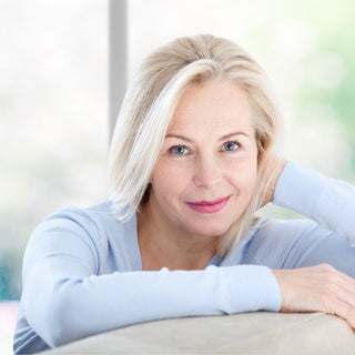 Menopauza: Jak zvládnout příznaky přirozenou cestou